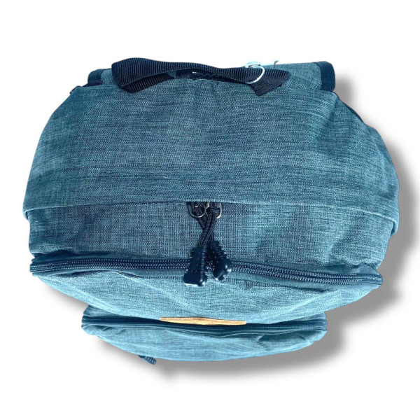 Універсальний міський рюкзак водовідштовхувальний з відділенням для ноутбука (до 14.5") на 22 л