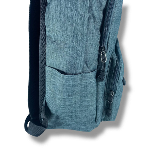 Універсальний міський рюкзак водовідштовхувальний з відділенням для ноутбука (до 14.5") на 22 л