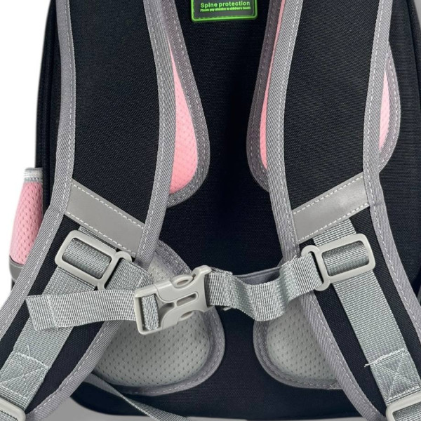 Черный школьный рюкзак с принтом Бабочка для девочки 1-4 классов, на 3 отделения с удобным органайзером Черный школьный рюкзак с принтом Бабочка для девочки 1-4 классов, на 3 отделения с удобным органайзером