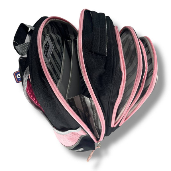 Черный школьный рюкзак с принтом Бабочка для девочки 1-4 классов, на 3 отделения с удобным органайзером Черный школьный рюкзак с принтом Бабочка для девочки 1-4 классов, на 3 отделения с удобным органайзером