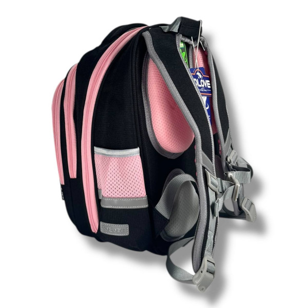 Черный школьный рюкзак с принтом Бабочка для девочки 1-4 классов, на 3 отделения с удобным органайзером Черный школьный рюкзак с принтом Бабочка для девочки 1-4 классов, на 3 отделения с удобным органайзером