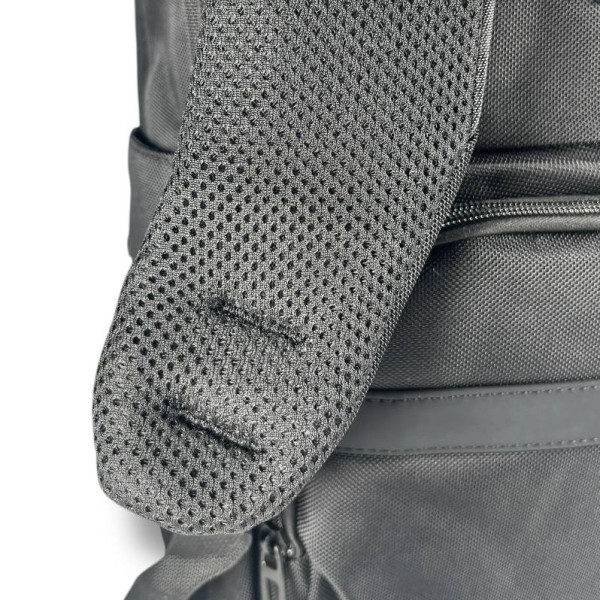 Многофункциональный рюкзак с USB-портом, черный, с карманом для ноутбука Многофункциональный рюкзак с USB-портом, черный, с карманом для ноутбука