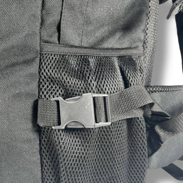 Універсальний рюкзак для міста та подорожей, 38 л, чорний