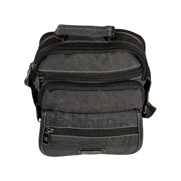 Сумка через плечо на шесть отделений, черная Сумка через плечо на шесть отделений, черная