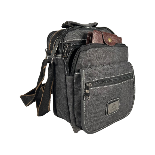 Сумка через плечо на шесть отделений, черная Сумка через плечо на шесть отделений, черная