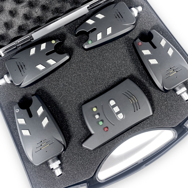 Набор сигнализаторов с пейджером JHA-526/4 для рыбака 4+1 в кейсе, регулировка звука тона световая индикация