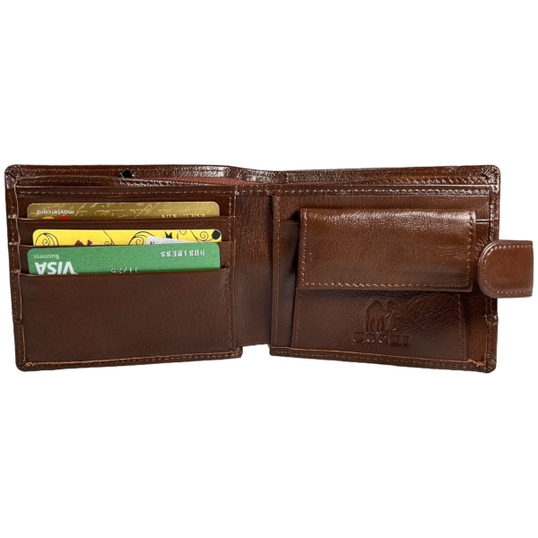Мужской кошелек из натуральной кожи, на три отдела для купюр, цвет коричневый Мужской кошелек из натуральной кожи, на три отдела для купюр, цвет коричневый