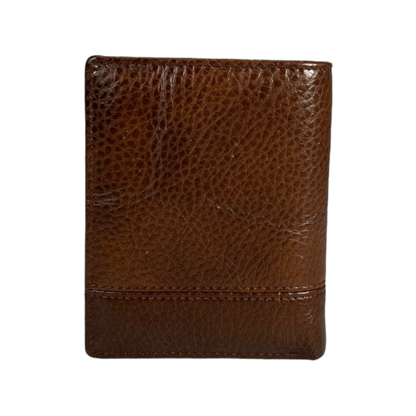 Сучасний чоловічий гаманець з натуральної шкіри, 2 відділа для купюр, колір коричневий Сучасний чоловічий гаманець з натуральної шкіри, 2 відділа для купюр, колір коричневий