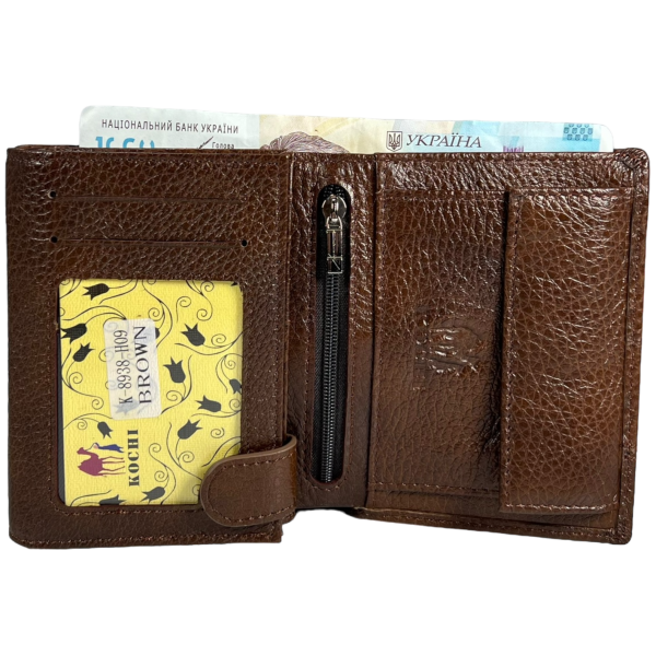 Сучасний чоловічий гаманець з натуральної шкіри, 2 відділа для купюр, колір коричневий Сучасний чоловічий гаманець з натуральної шкіри, 2 відділа для купюр, колір коричневий
