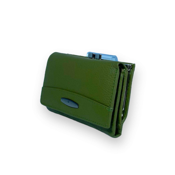 Кошелек женский Kochi натуральная кожа 2 отдела наружное отделение размер: 13.5*9*3 см зеленый Кошелек женский Kochi натуральная кожа 2 отдела наружное отделение размер: 13.5*9*3 см зеленый