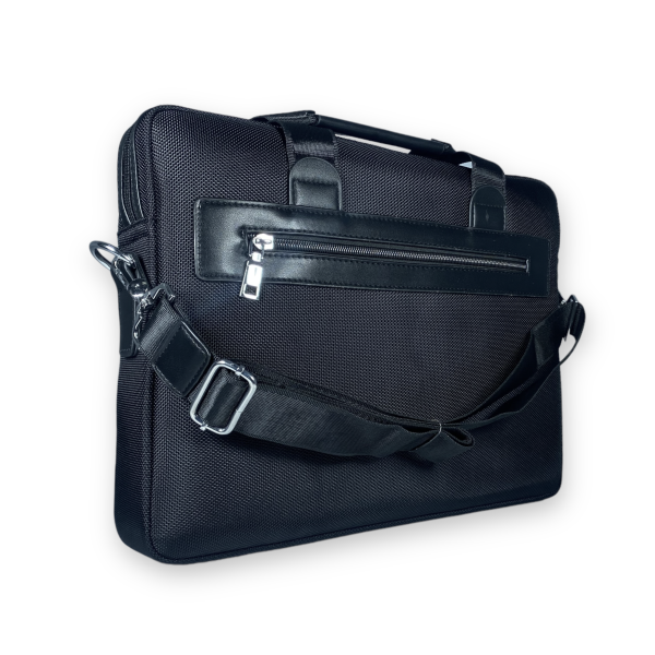 Сумка для ноутбука, 1 отдел, фронтальный карман, карман на обороте, черная Сумка для ноутбука, 1 отдел, фронтальный карман, карман на обороте, черная