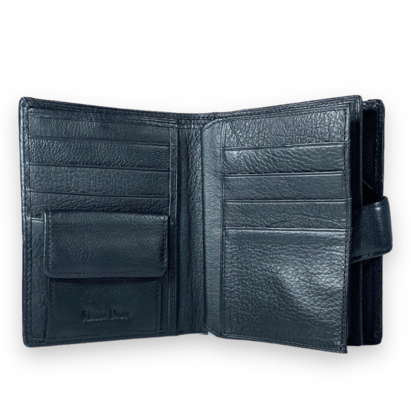 Кошелек мужской Mario Dion кожа 2 отделения для купюр 9 для карточек монетница размер: 14*11*3см черный Кошелек мужской Mario Dion кожа 2 отделения для купюр 9 для карточек монетница размер: 14*11*3см черный