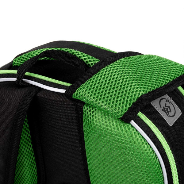 Шкільний рюкзак YES, каркасний, два відділення, фронтальна кишеня, чорний Lightning Шкільний рюкзак YES, каркасний, два відділення, фронтальна кишеня, чорний Lightning