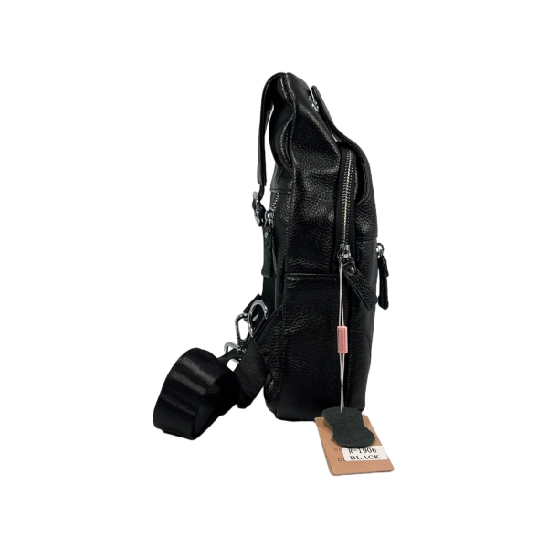 Практична сумка-слінг на три віділеня, 2 види застібок-магніт та блискавка Практична сумка-слінг на три віділеня, 2 види застібок-магніт та блискавка