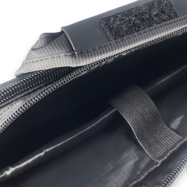 Сумка для ноутбука с расширением на два отдела, дополнительные карманы, черная Сумка для ноутбука с расширением на два отдела, дополнительные карманы, черная