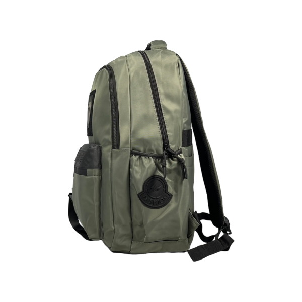 Шкільний рюкзак на три відділення, зелений Шкільний рюкзак на три відділення, зелений