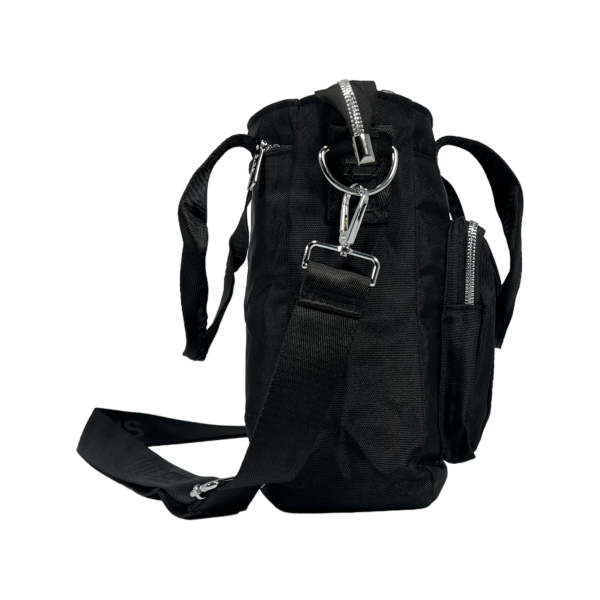 Містка та елегантна жіноча сумка через плече, 4 відділення, 9 л, чорна Містка та елегантна жіноча сумка через плече, 4 відділення, 9 л, чорна