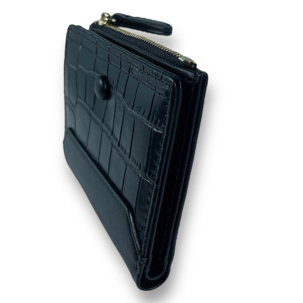 Кошелек женский из экокожи Tailian черный, с кнопочной застежкой Кошелек женский из экокожи Tailian черный, с кнопочной застежкой