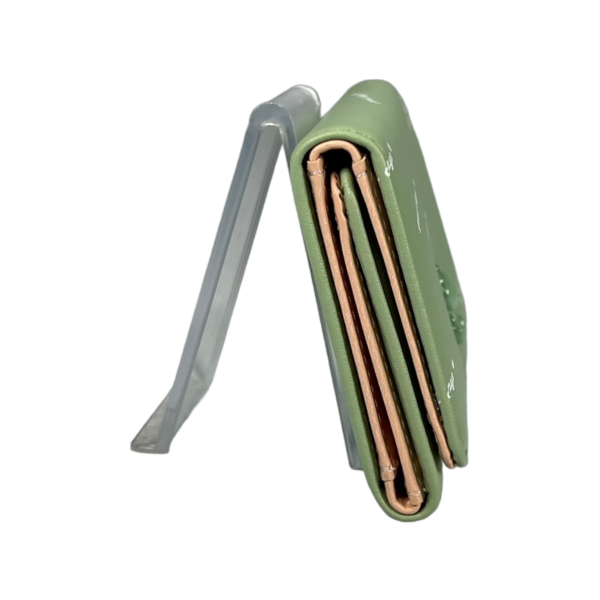 Стильный женский кошелек из экокожи, салатовый, 1 отделение для купюр